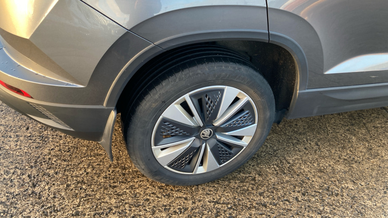 Skoda Karoq 1.0 TSI SE Drive 5dr Petrol Estate